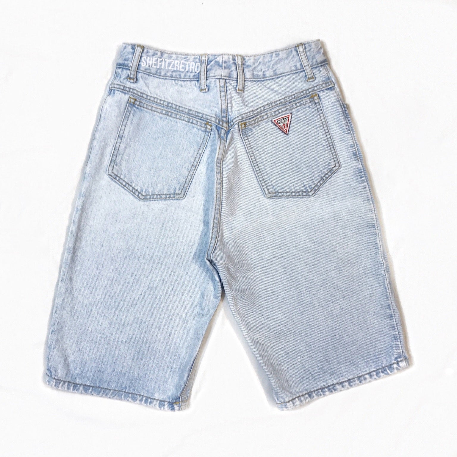 Vintage Guess Very Light Blue Denim Bermuda Shorts Size 29