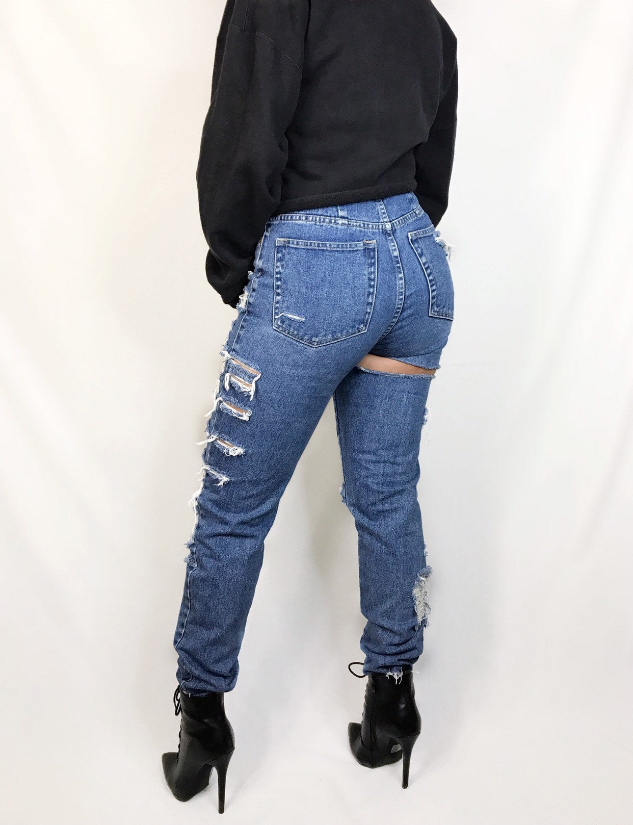 Distressed High Waisted Slim Fit Tapered Medium Dark Jeans Size 6