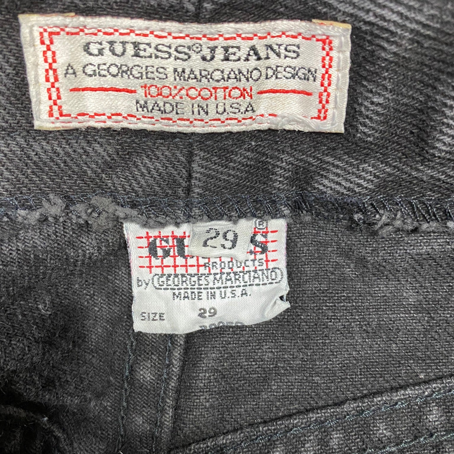 Black Vintage Guess Bermuda Shorts Size 29 Waist 26