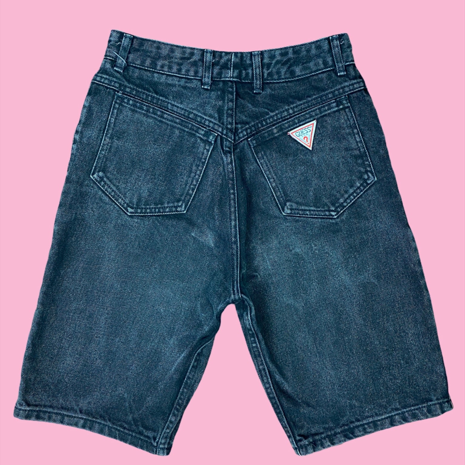Black Vintage Guess Bermuda Shorts Size 29 Waist 26